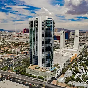  Aparthotel Stripviewsuites Two-bedroom Conjoined At Palms Place
